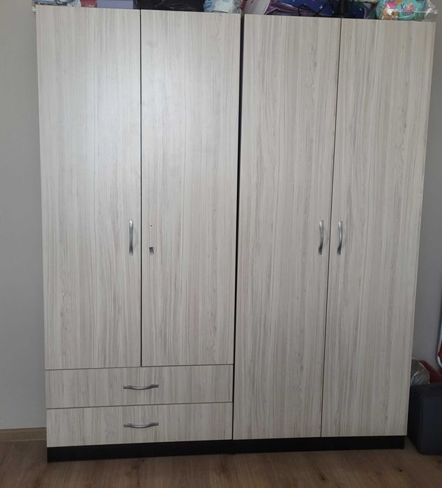 Спален комплект - легло с матрак, гардероб, нощни шкафчета и скрин