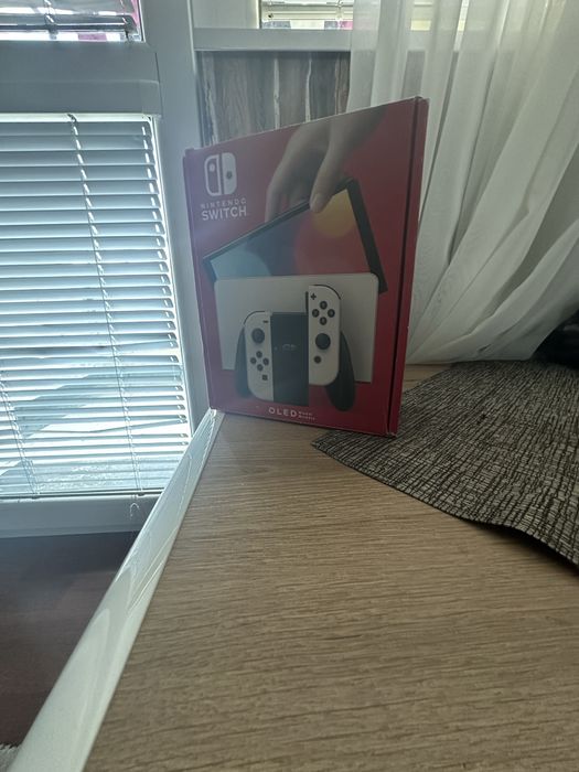 Nintendo switch Oled 64GB+Игра+Калъф