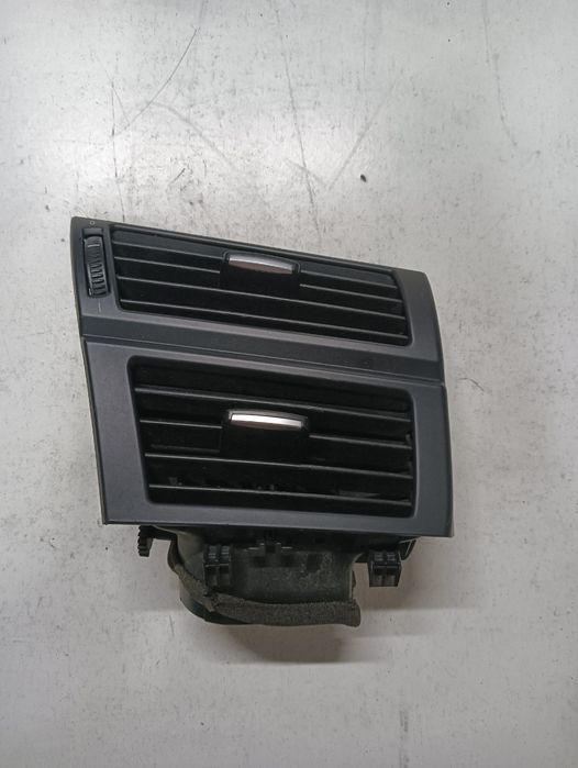 Guri Ventilatie Stanga Fata Bmw X5 Ii E70 2006 - 2013 716180304