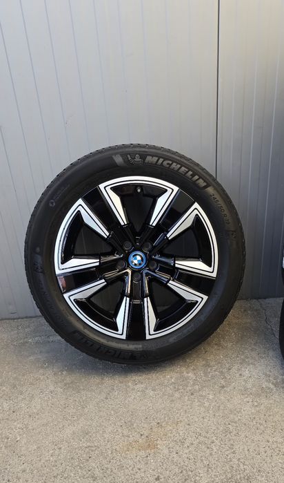 Оригинални 19" джанти BMW с гуми Michelin + TPMS – iX3 / X3 / X4