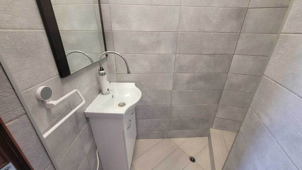 Помещение под наем.Център.Сливен