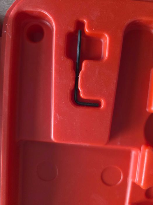 Clește manual de sertizare pentru racorduri PER și multistrat cu diametre de la 12 la 25 mm și profil H