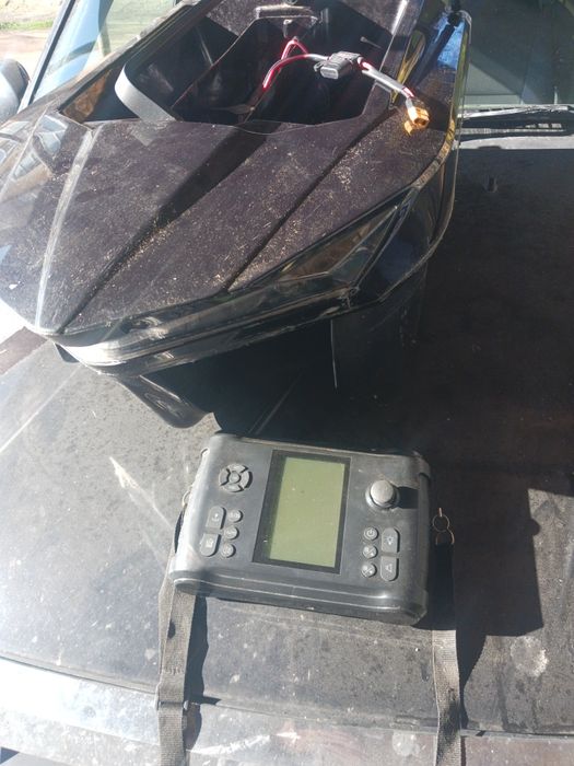 Лодка за захранване carp scout xl