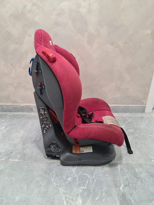 Vând scaun auto Coccolle Meissa cu Isofix stare bună !