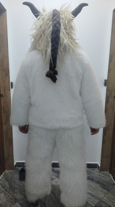 Кукерски костюми