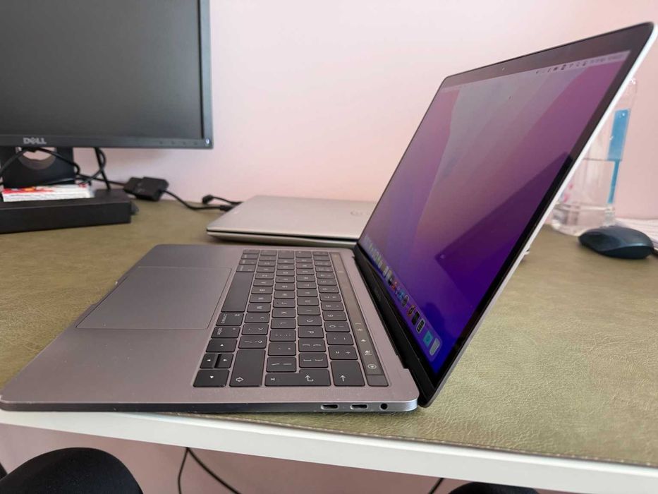 MacBook Pro 13” (2016) – i7, 16GB RAM, леко износване