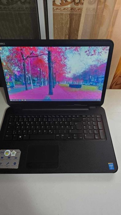 Dell pavilion i3 17' inci