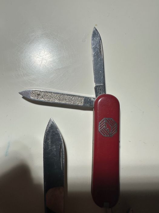 4 buc. Victorinox si Wenger