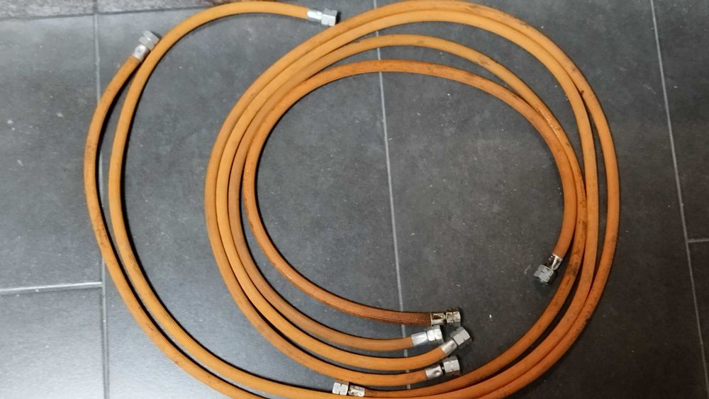 Газови маркучи - ГДР за туристически котлони и бутилки 4бр