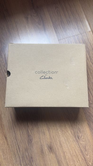 Челси Clarks коричневые