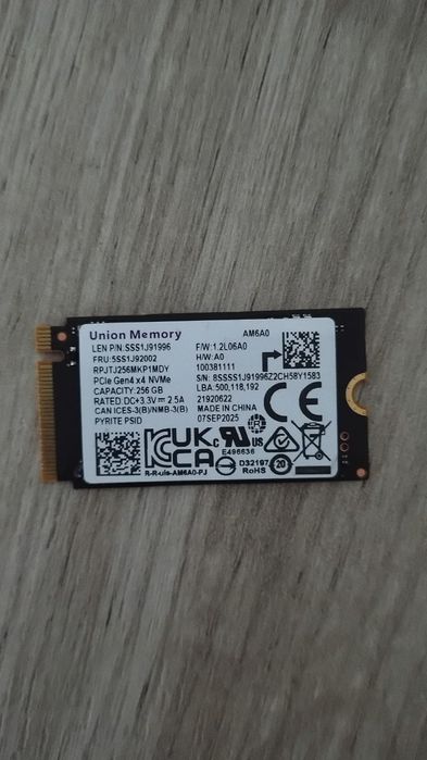 Продам SSD накопитель Union Memory AM6A0