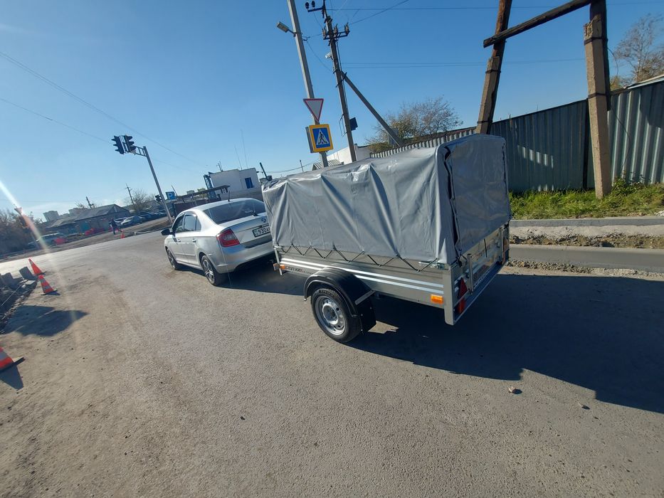 Прицеп лехковая 1 ость