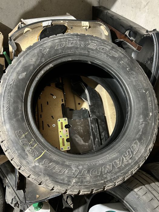 Продаю шино R16 235/60/16