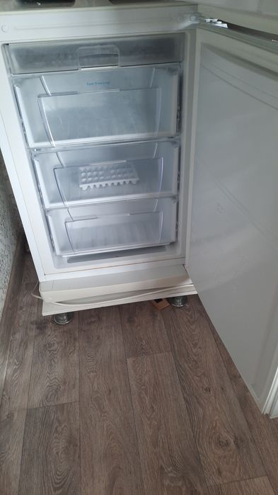 Холодильник Индезит