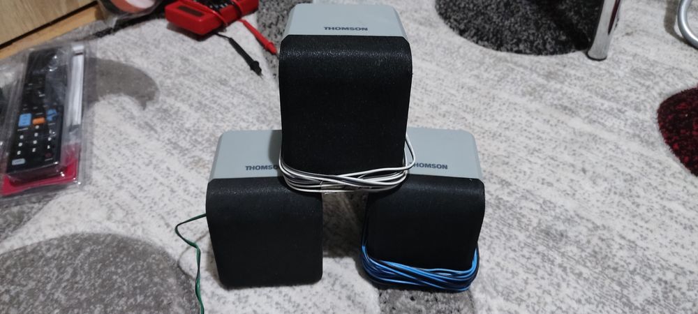 Boxe audio sateliți