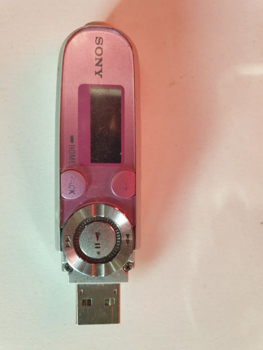 МР3 Walkman Sony, FM,REC,4GB