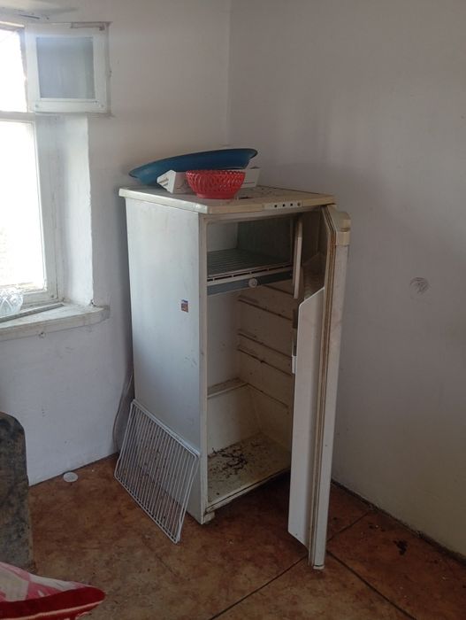 Холодильник бирюса