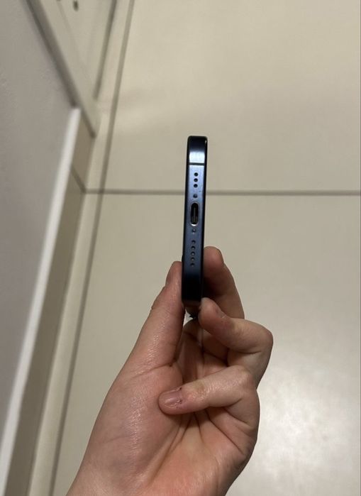 iPhone 15 pro 256 гб