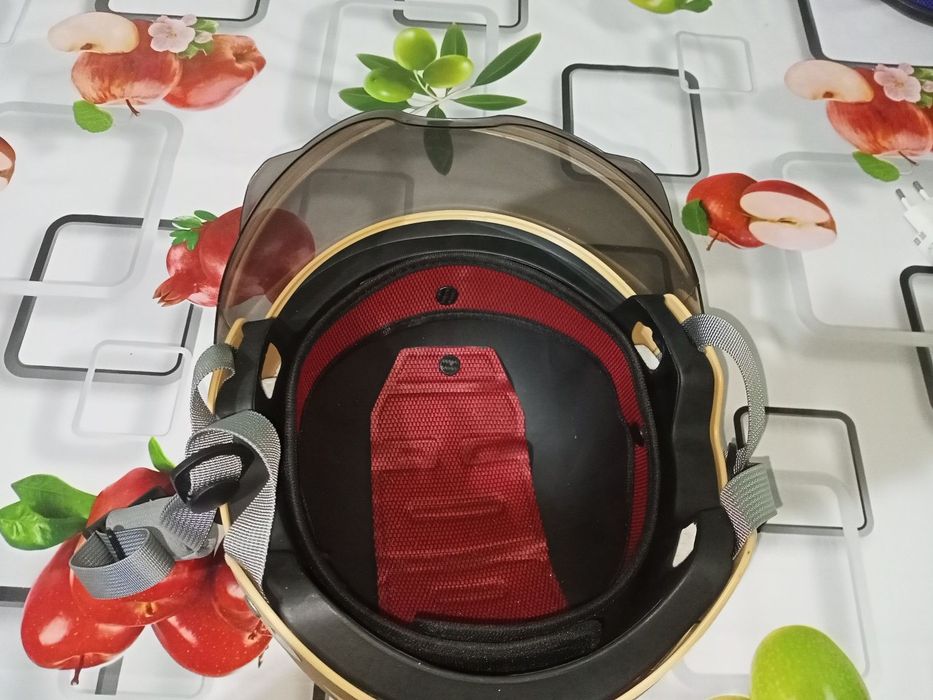 Продаются новые мотошлемы