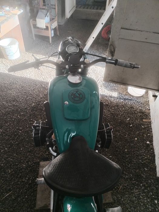 Мотоцикл Ирбит К-750