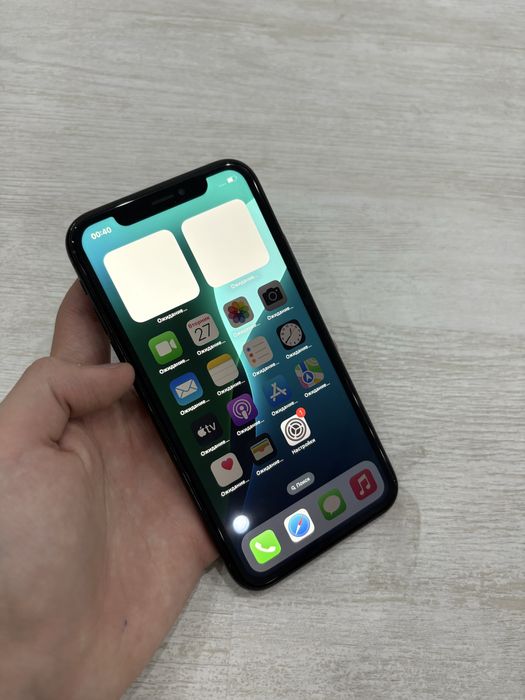 Срочно продам айфон xr