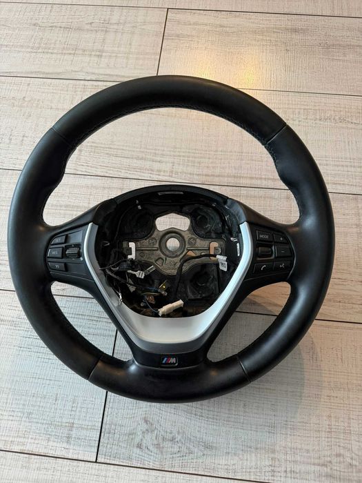 Оригинален BMW волан от Ф серия "М"