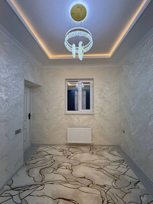 Продается 2 ком. Квартира площадью 50 кв.м. В Вокзале на 1 этаже