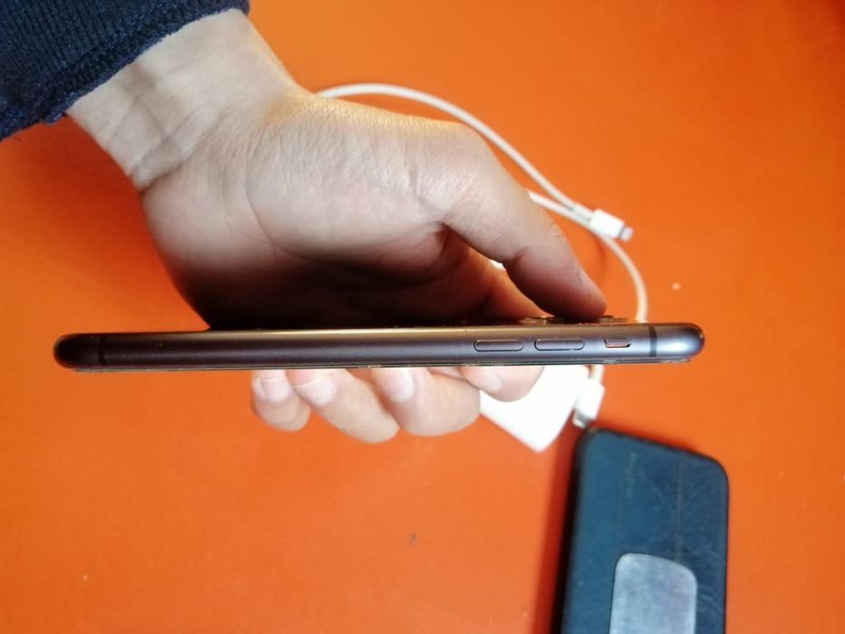 iPhone 11 black 128 гб сатылады!!! Сауда бар