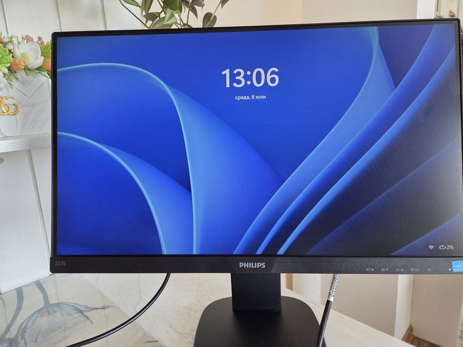 Монитор Philips 223S7EYMB 21.5 инча с IPS панел, Full HD, SoftBlue