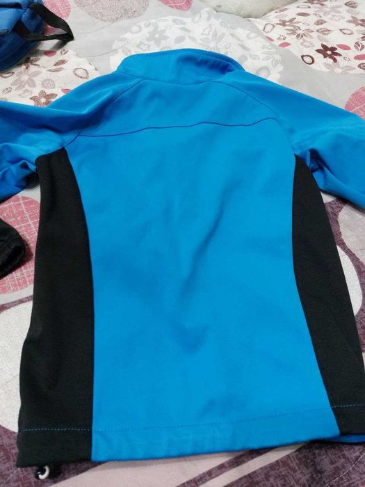 детско яке ветровка