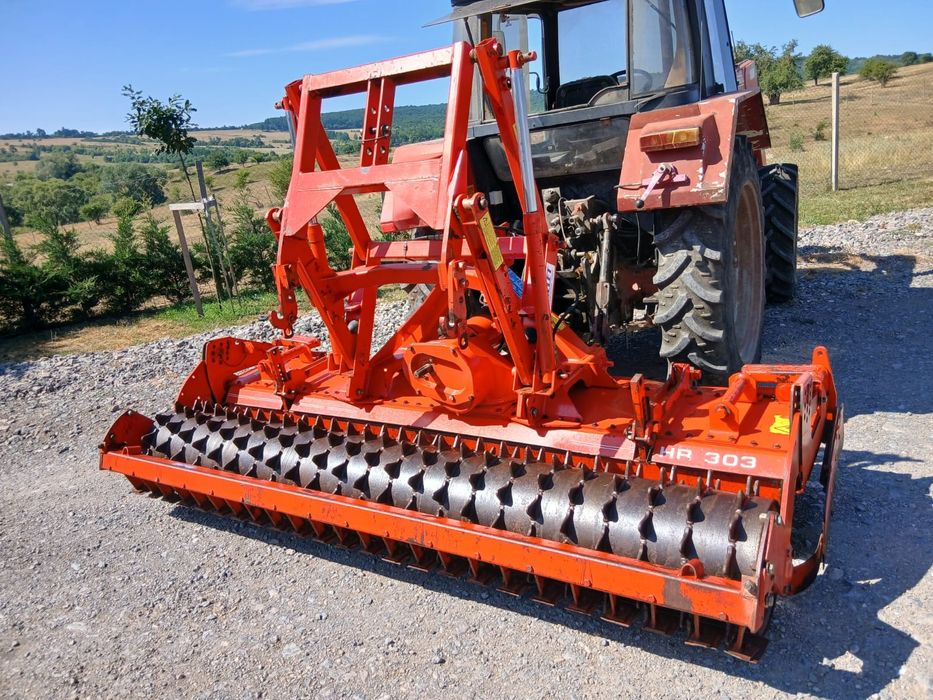 Freza rotativa de pământ kuhn HR 303 an 2001 de 3 metri m