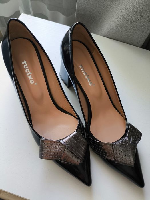 Туфли черные с серым бантиком, модельные