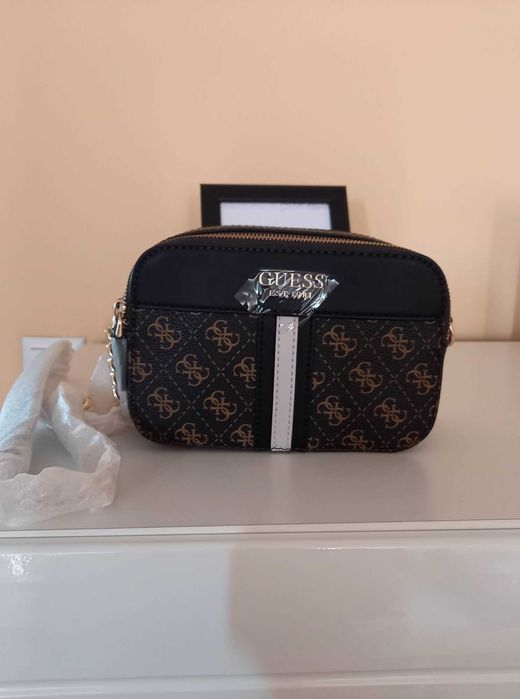 Чанта Guess - oригинална с опаковката