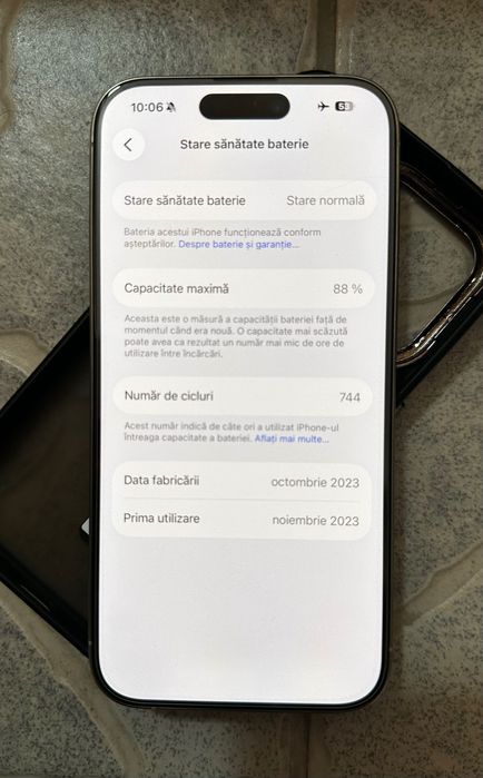 iPhone 15 Pro 256GB Alb