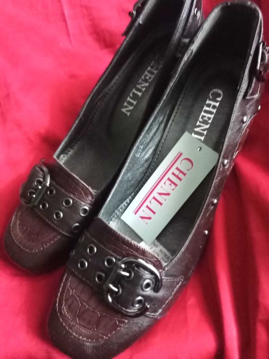 Официални обувки