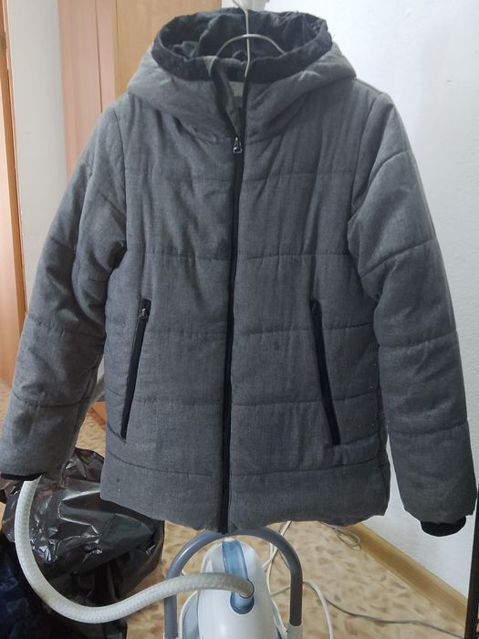 Продам куртки на мальчиков