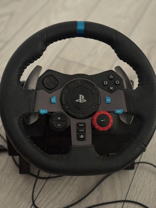 Volan Logitech G29 + Pedale – PS5 / PS4 / PS3 / PC – Stare foarte bună