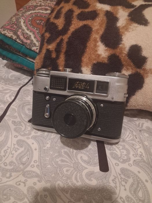 Vând aparat foto