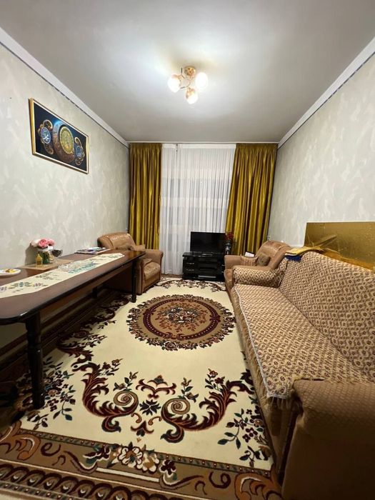 Квартира на Мирабад -Электроаппарат 2/3/5 общ пл 60м  ,2 балкона