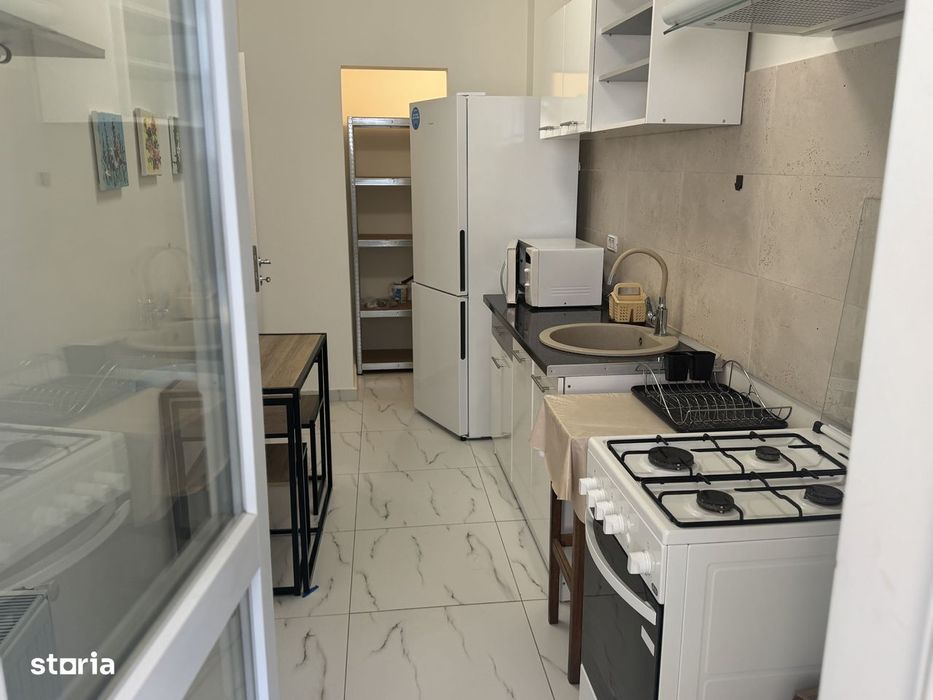 Închiriere garsoniere Militari Residence str Weiner Palada