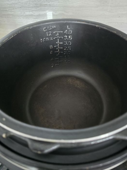 Мультиварка-скороварка Redmond