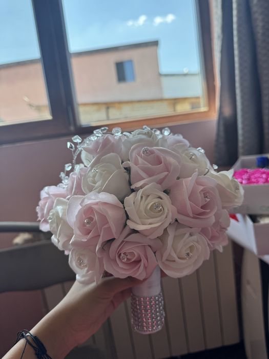 Buchet mireasa cu cristale