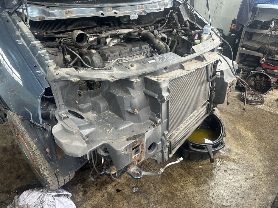 Очиларка/Преден панел за VW Sharan 1.9tdi 2001-2009г.!