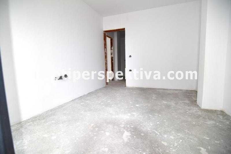 Продава се Тристаен апартамент в Пловдив, Кършияка - 106 кв.м за 962 €/кв.м - Снимка #7