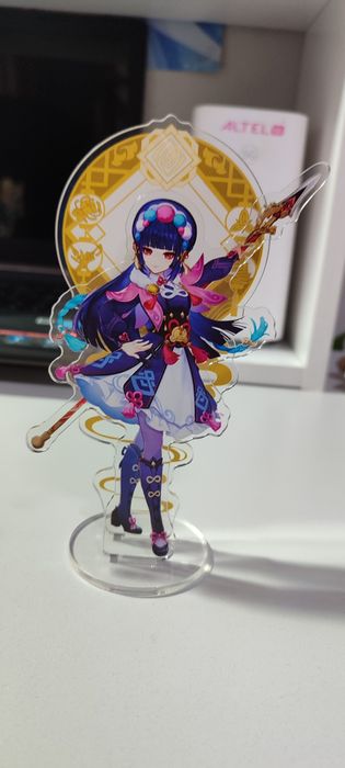 Продам фигурки по геншину и аниме