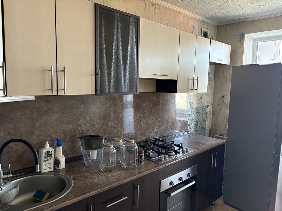 Продам кухоный гарнитур