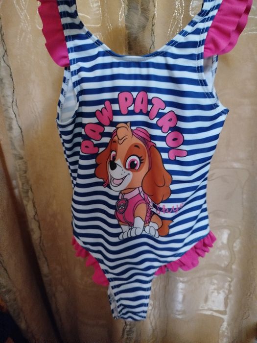 Продам купальник новый