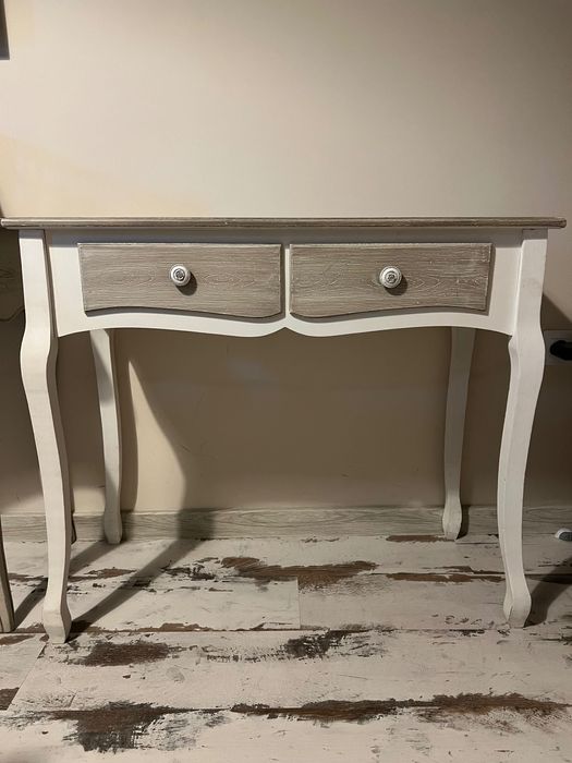Винтидж конзолна  маса