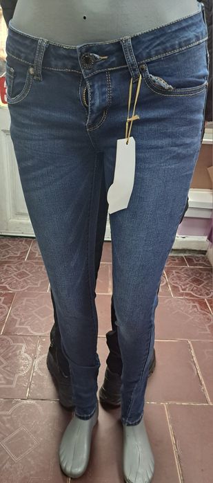 Дамски дънки нови