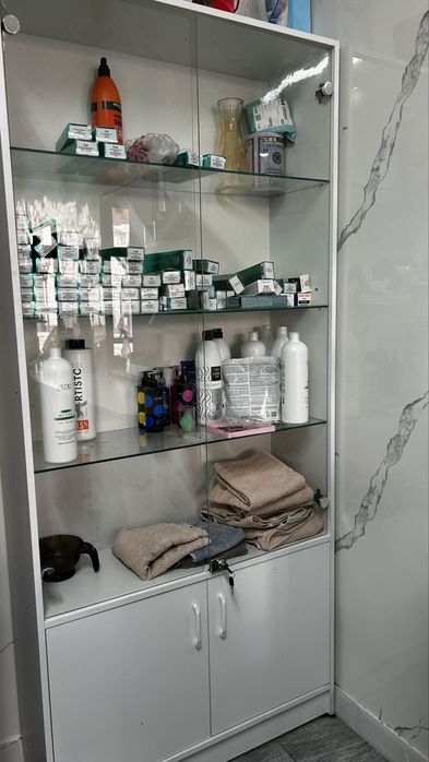 Шкаф продается срочно